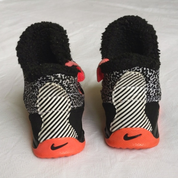 nike chukka moc warm lined unisex booties toddler size 6 CW - Picture 5 of 11